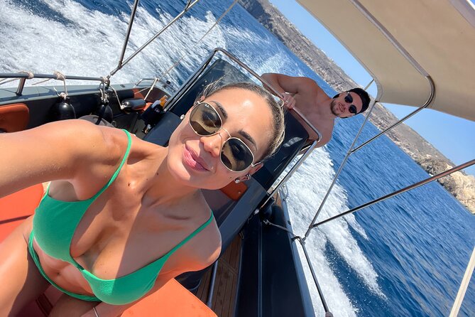 Private Cruise Luxury Self Drive Boat - Explore the best spots - Safety and the responsibility of self-driving