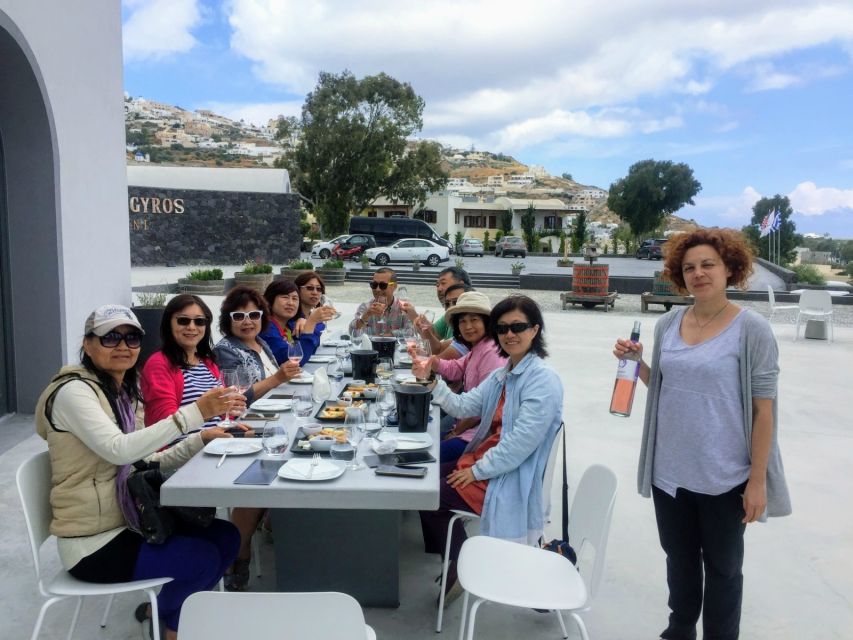 Private Group Visit to Akrotiri & 3 Wineries with Tastings - Key points to know before booking