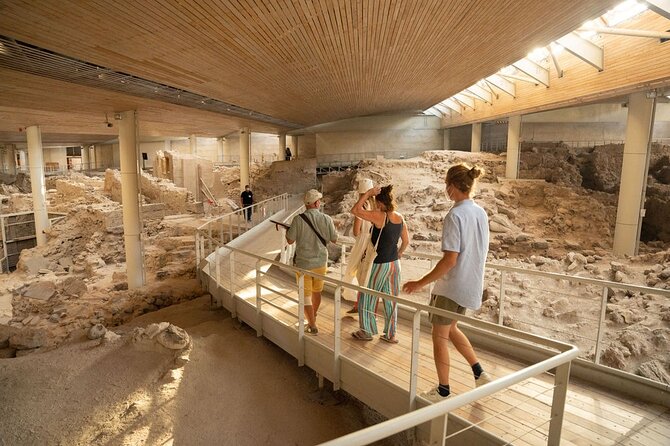 Private Guided Tour of Akrotiri Excavations in Santorini - Meeting Kostas at the excavation entrance