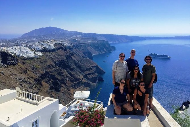 Private Half-Day Tour of Santorini North Side - Pyrgos and its old Venetian castle