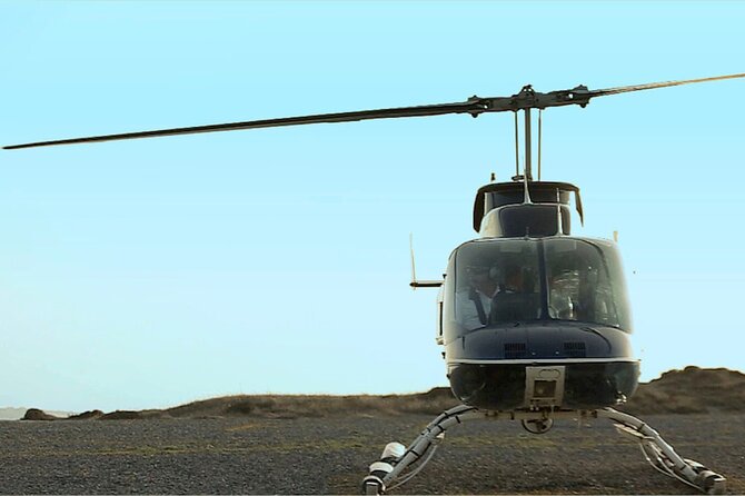 Private Helicopter Transfer from Santorini to Mykonos - How the price works for four people