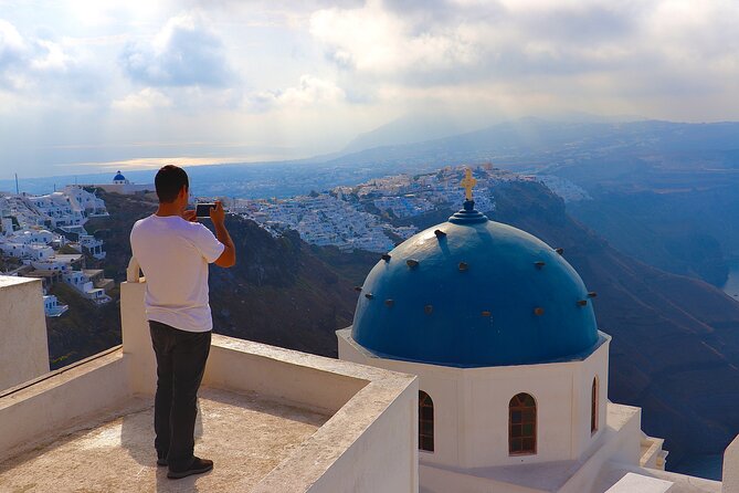 Private Highlights tour: Discover Santorini Like a Local - Oia: famous views with limited time