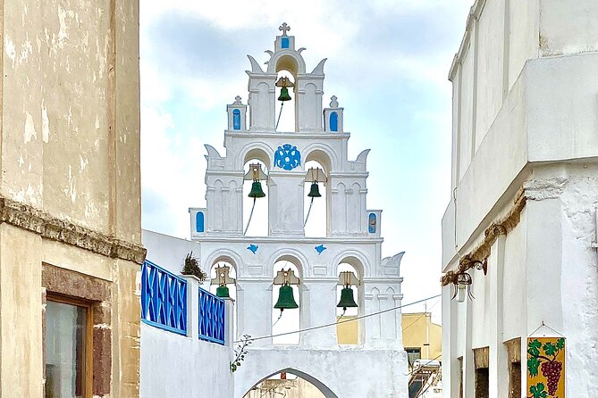 Private Highlights tour: Discover Santorini Like a Local - Red Beach and Perivolos: volcanic scenery and a swim option