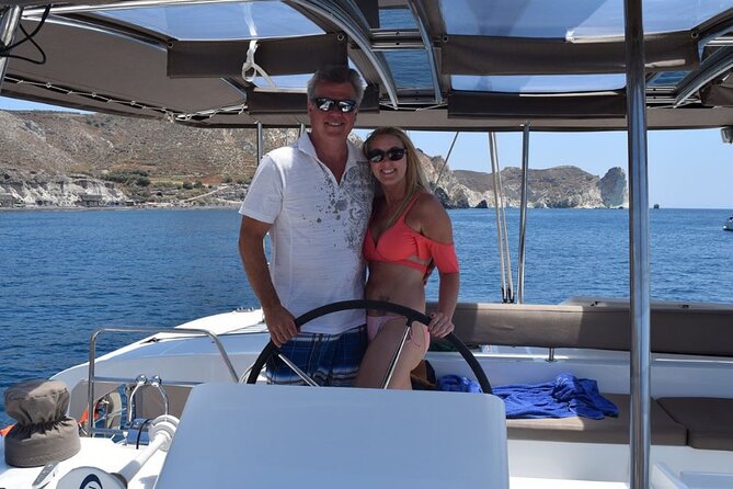 Private Luxury Santorini Catamaran Cruise with Port Pickup - Daylight sailing or a Santorini sunset