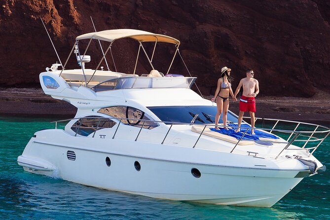 Private Motor Yacht Cruise with BBQ, Open Bar & Transfers - BBQ lunch, open bar, and yacht comfort