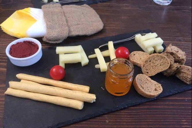 Private Santorini Cooking Class & Wine Tasting Tour - What makes the wine education worthwhile
