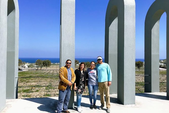 Private Santorini Highlights Day Tour - Lunch in Akrotiri, with time to set priorities