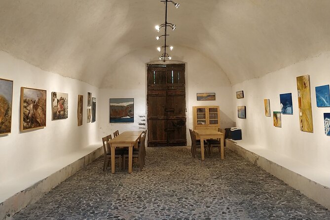 Private Santorinian Wine Tour - What the guide adds to the day