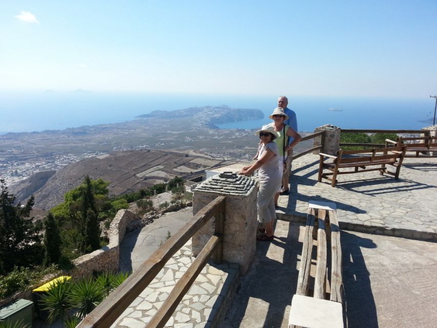 Private Shore Excursion: Best of Santorini Customized Tour - What the guides add to the day