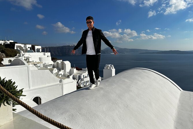 Private Tailor-Made Santorini Tour with Local Driver - Why a private vehicle makes sense on Santorini