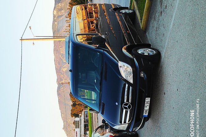Private Transfer from Santorini Airport to Santorini - Key points at a glance