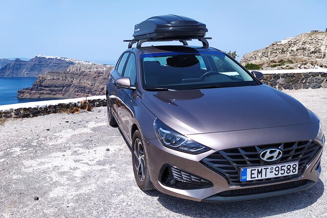 Private transfer Port/Airport or any destination in Santorini - Timing, waiting, and the details that matter