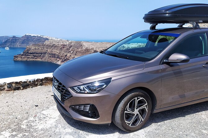 Private transfer Port/Airport or any destination in Santorini - Hotel pickups and hard-to-reach addresses