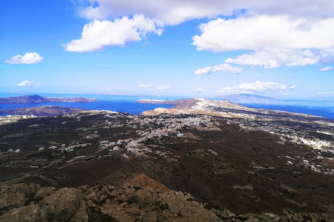 Private Unseen Authentic Santorini Half Day Island Tour - Akrotiri, where village and ancient site meet