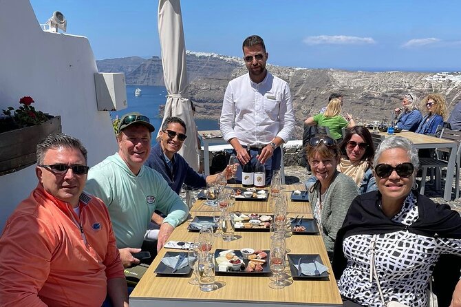 Private Wine Tour in 3 Wineries with 12 Wine Tastings and Tapas - Who will enjoy this tour most?