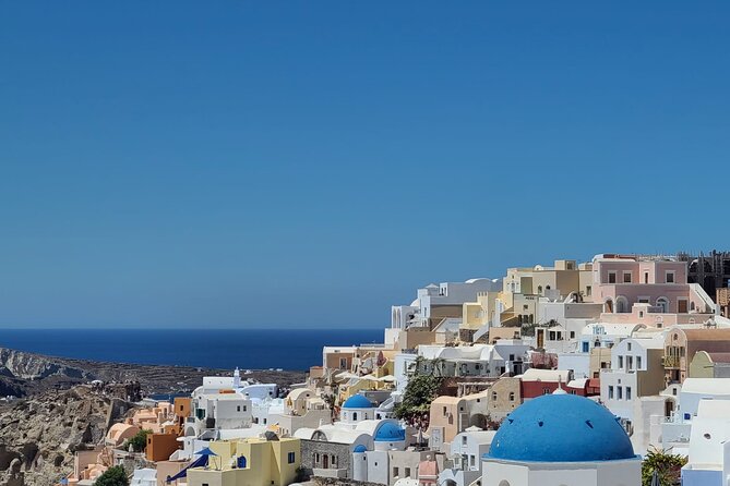 Romantic Tour through Santorini - Caldera views and the volcanic islands