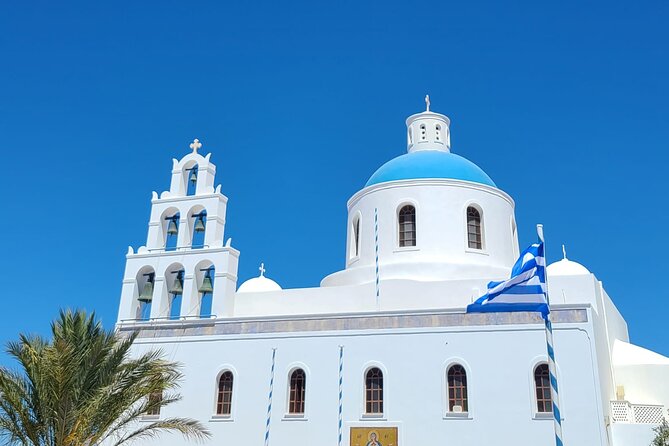 Romantic Tour through Santorini - Guides, transport, and the private format