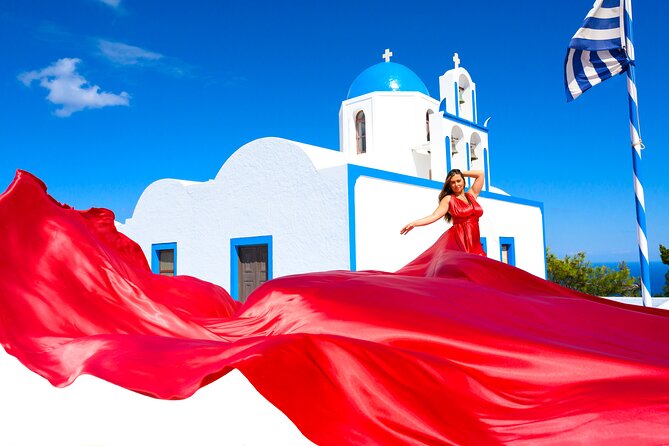 Santorini 2h Private Flying Dress Photoshoot with Transportation - The dress, posing, and professional help