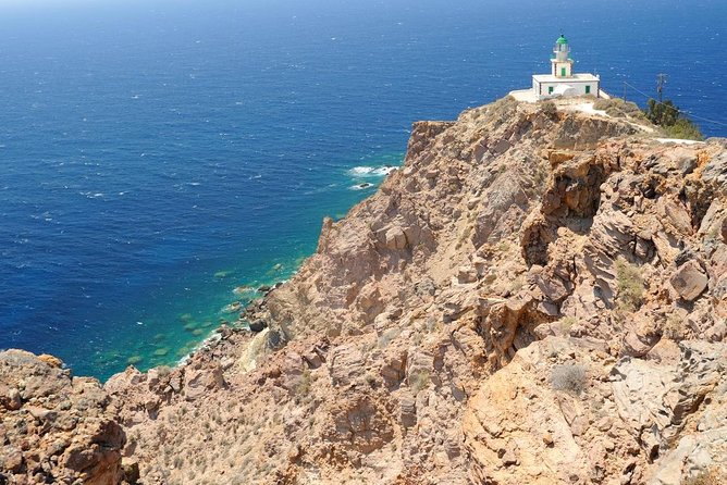 Santorini 30min Helicopter Tour - Who should book this helicopter tour?