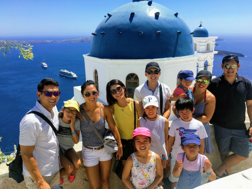 Santorini: 5-Hour Private Shore Excursion - What the private Mercedes minivan changes