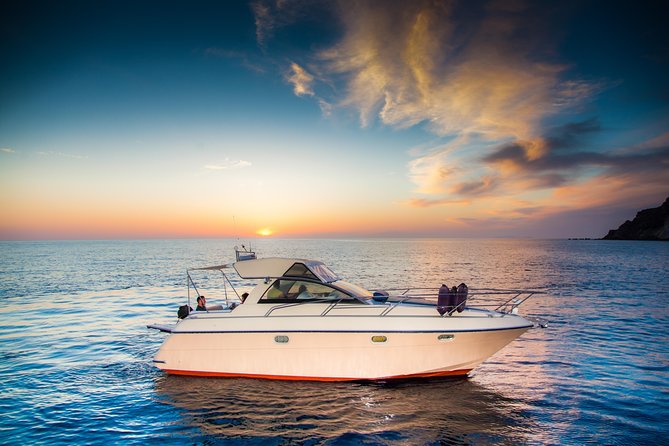 Santorini 5 - Hours Private Day Or Sunset Cruise with Bbq and Drinks - Key points to know before booking