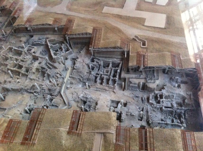 Santorini: Akrotiri Prehistoric City Guided Walking Tour - Key points to know before booking