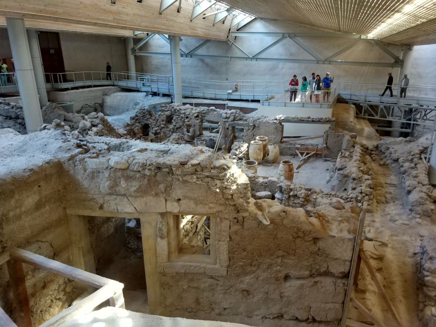 Santorini: Akrotiri Prehistoric City Guided Walking Tour - Pottery, wall paintings, and the daily life behind the ruins