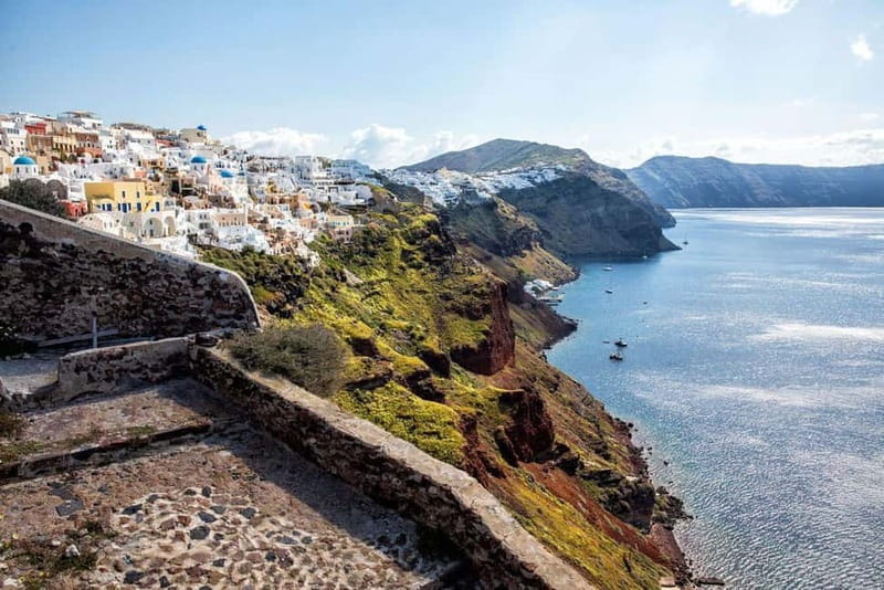 Santorini: Caldera Hike from Fira to Oia - Who should book this hike