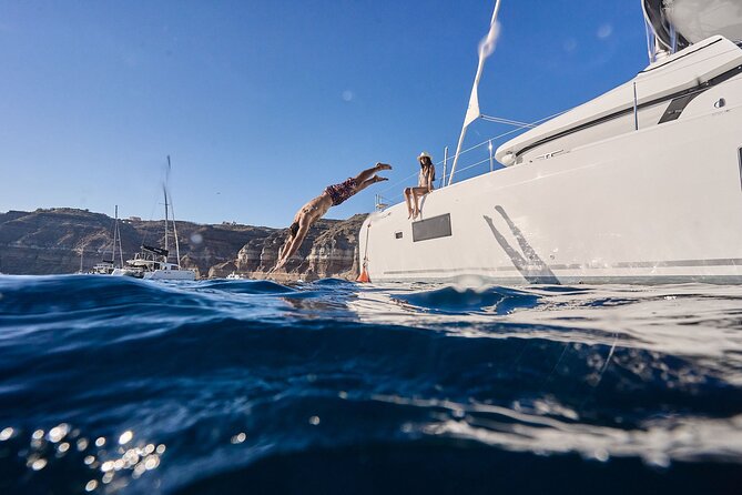 Santorini: Caldera Private Catamaran Cruise with Meal & Drinks - What the private format is really worth