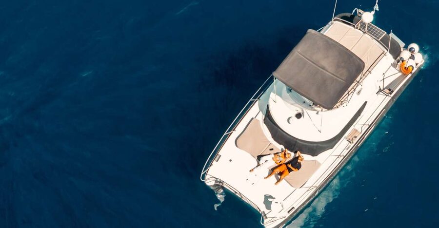 Santorini: Caldera Private Power Catamaran Cruise - Why a private Santorini cruise is worth considering