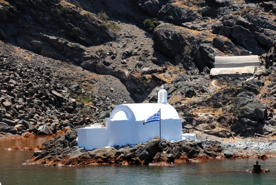 Santorini Caldera: Sunset Cruise with Dinner - Key points at a glance