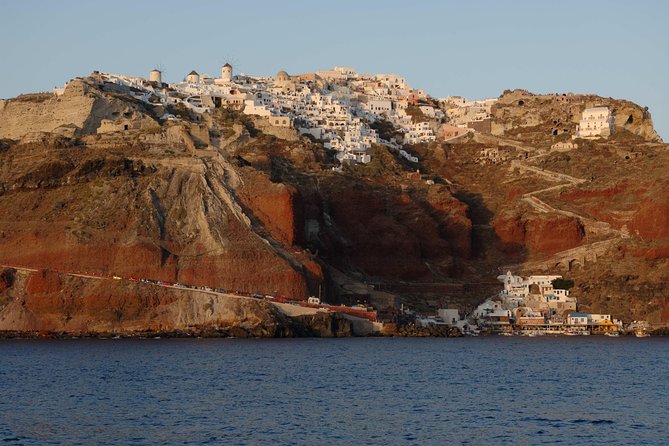 Santorini Caldera Sunset Sailing Cruise with Dinner and Wine - Boat atmosphere, crew, and group size