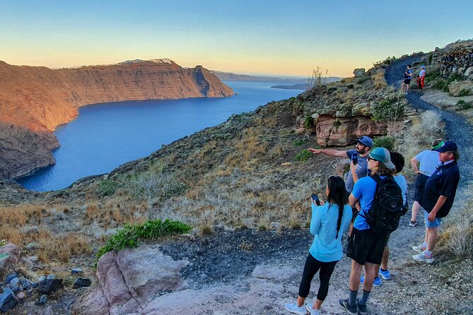 Santorini : Caldera Trail Hike and Sunset - Sunset from the hilltop