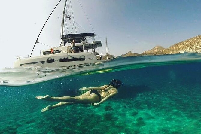 Santorini Catamaran Cruise with Fresh Meal and Open Bar - A fresh meal that makes the price easier to justify