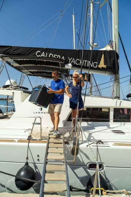 Santorini: Catamaran Cruise with Fresh Meal & Open Bar - From Santorini hotels to Vlychada port