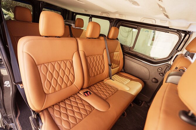 Santorini Chauffeur - A private way to see Santorini without driving