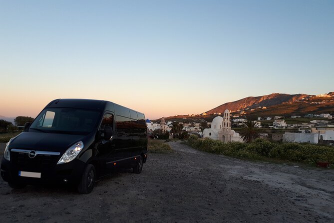 Santorini Chauffeur Services per Hour - Building a route around Oia and Black Beach