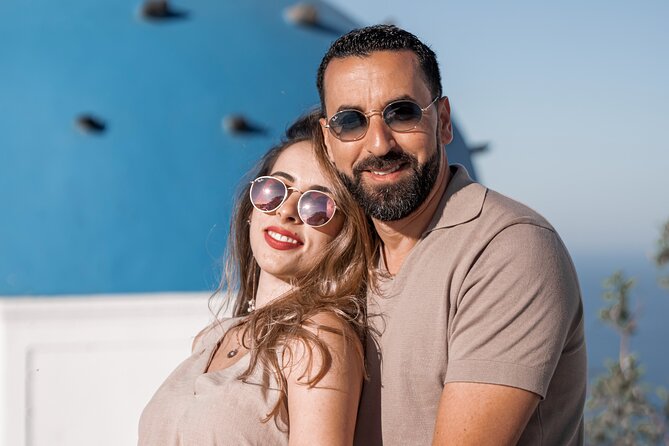 Santorini: Customized Private Photoshoot Walk in Oia - What you receive after the shoot