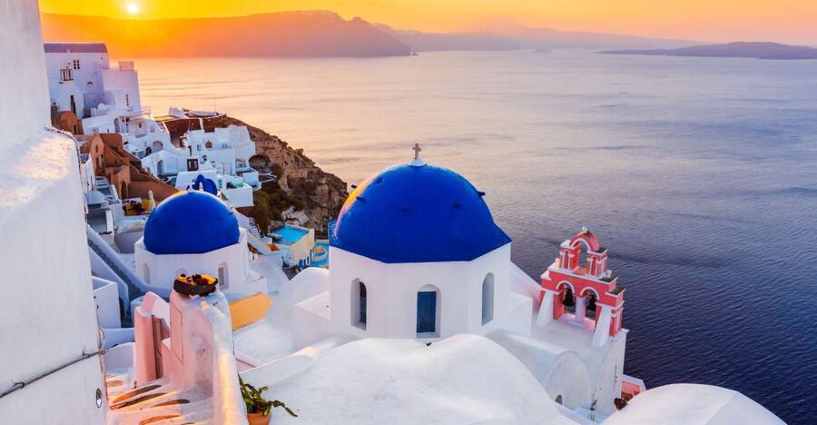 Santorini : Discover with Locals - Private Shore Excursion - Booking and timing tips for a cruise day