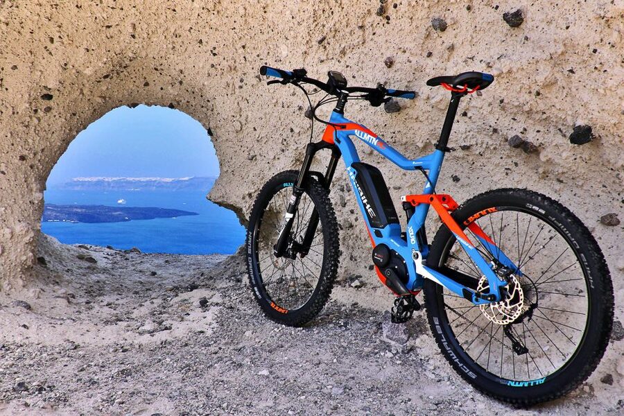 Santorini: Electric Mountain Bike Adventure - Key points at a glance
