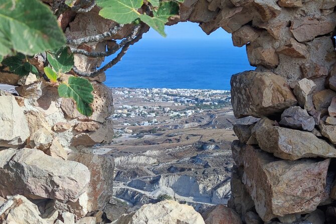 Santorini Essentials Half Day Private Sightseeing Tour - Who should book this tour
