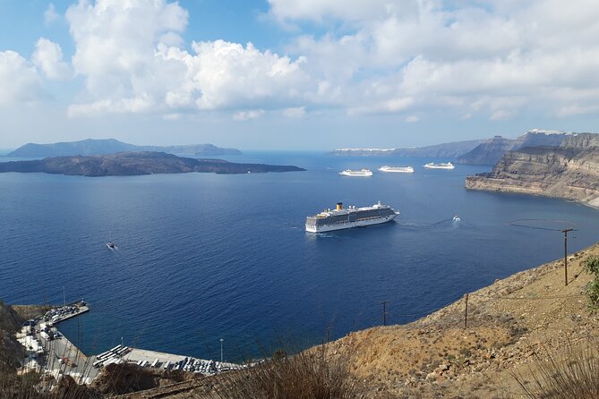 Santorini Full Day Trip by Santo Luxury Escape - Why a private car makes sense on Santorini