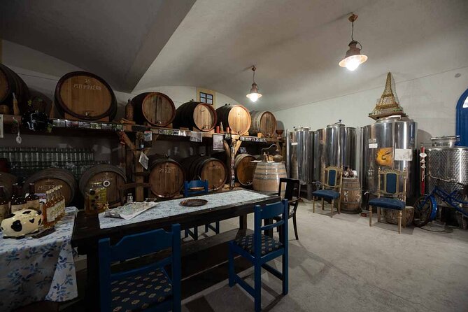 Santorini_Gastronomy gems Tour - Pyrgos Kallistis starts with village character