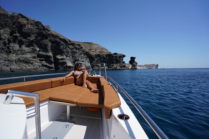Santorini Half Day MotorCruiser Private Cruise incl. Meal,Drinks &Free Transport - Thirassia Island and the included meal