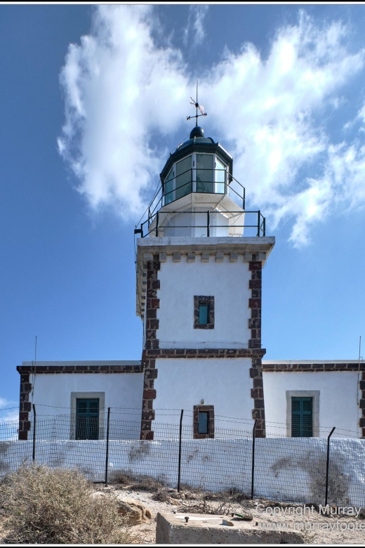 Santorini: Highlights prive tour & wine tasting-local guide - Firostefani and the caldera view
