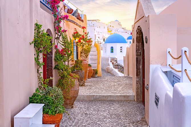 Santorini Highlights Tour (Day/Sunset) - Perivolos Beach and black volcanic sand