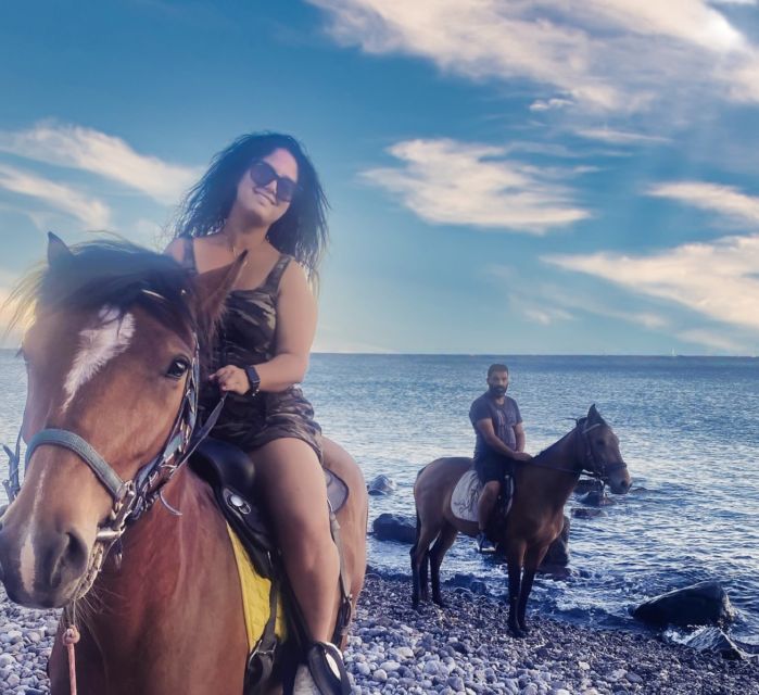Santorini: Horseback Riding Tour on the Beach - Clothing, heat, and the practical details