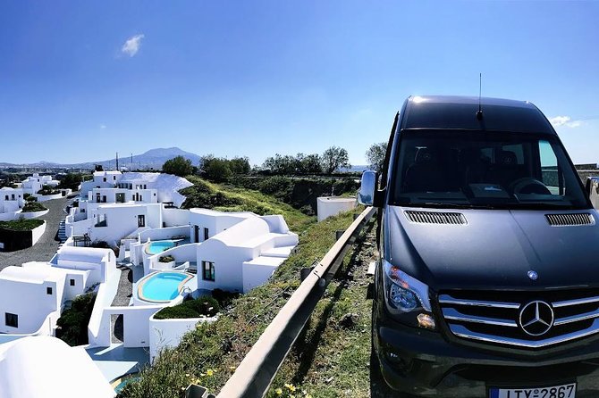 Santorini Hotel-Villas Transport & Transfer Services - Leaving a hotel or villa for the airport