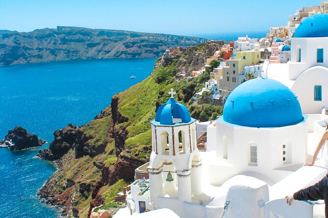 Santorini Instagram and TikTok Photo Spots Private Tour - Oia gives you two hours for the classic Santorini look