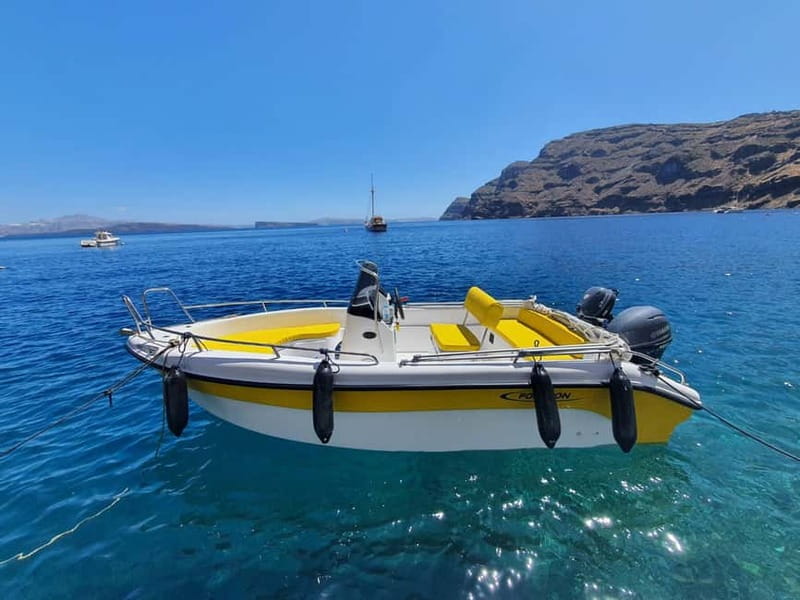 Santorini: license free boat in Santorini - What five hours really gives you
